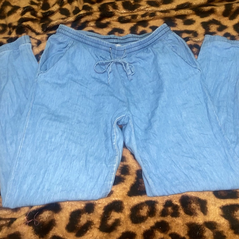 Light denim joggers
